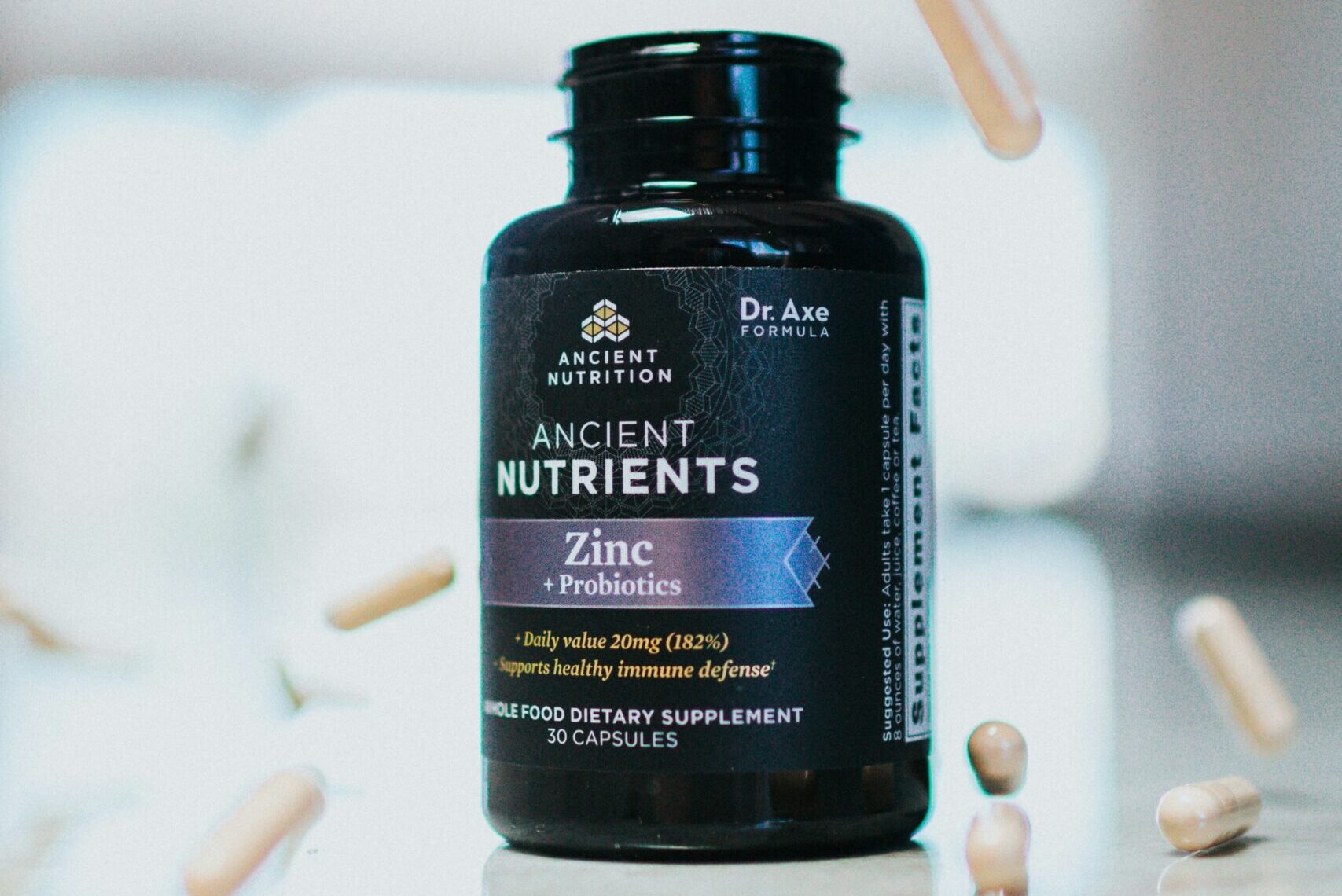vitamin b 12 vitamin bottle